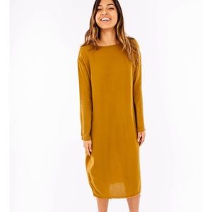 NWOT BLACK CRANE “Slim” Dress